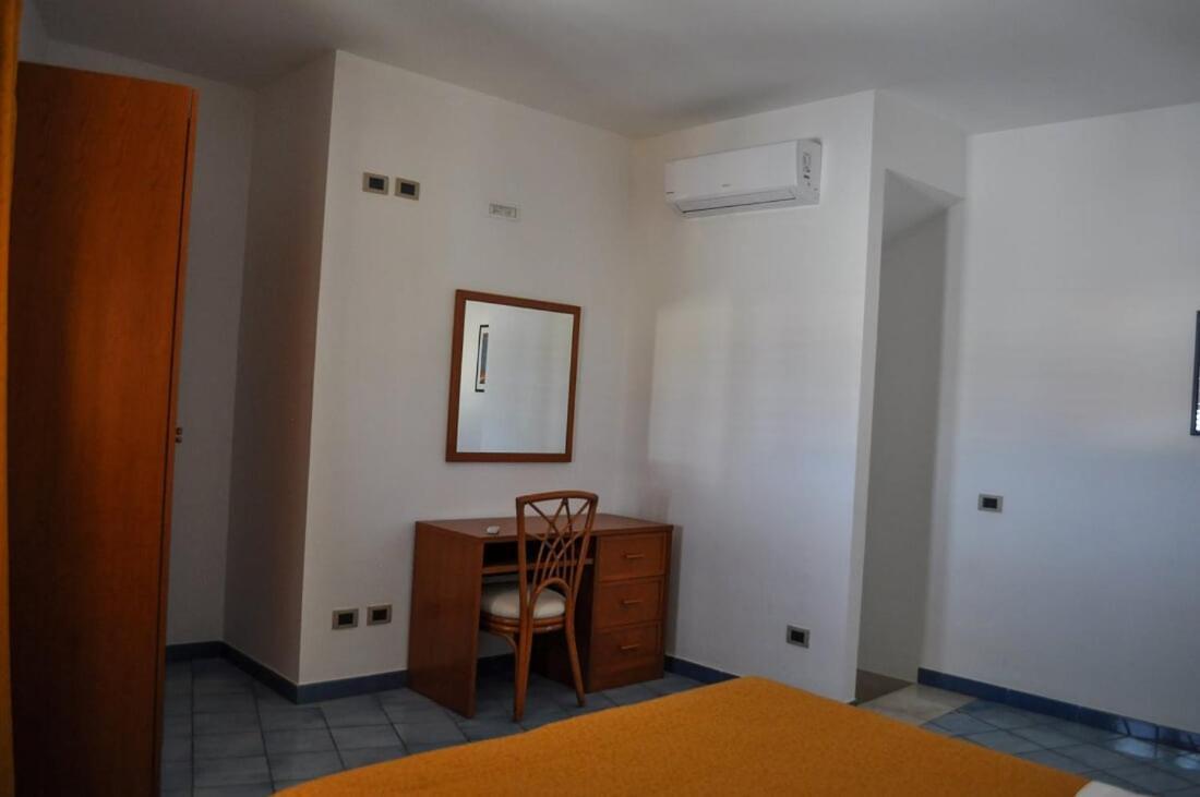 Case Vacanza Vivaldi Marinella di Selinunte Exterior foto